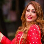 'টাকার বিনিময়ে ভোট বিক্রি' অভিযোগ তুললেন নায়িকা পলি - Chief TV
