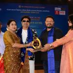 মিজাফ স্টার অ্যাওয়ার্ডে সম্মানিত গোলাম শাহরিয়ার কবীর - chief tv