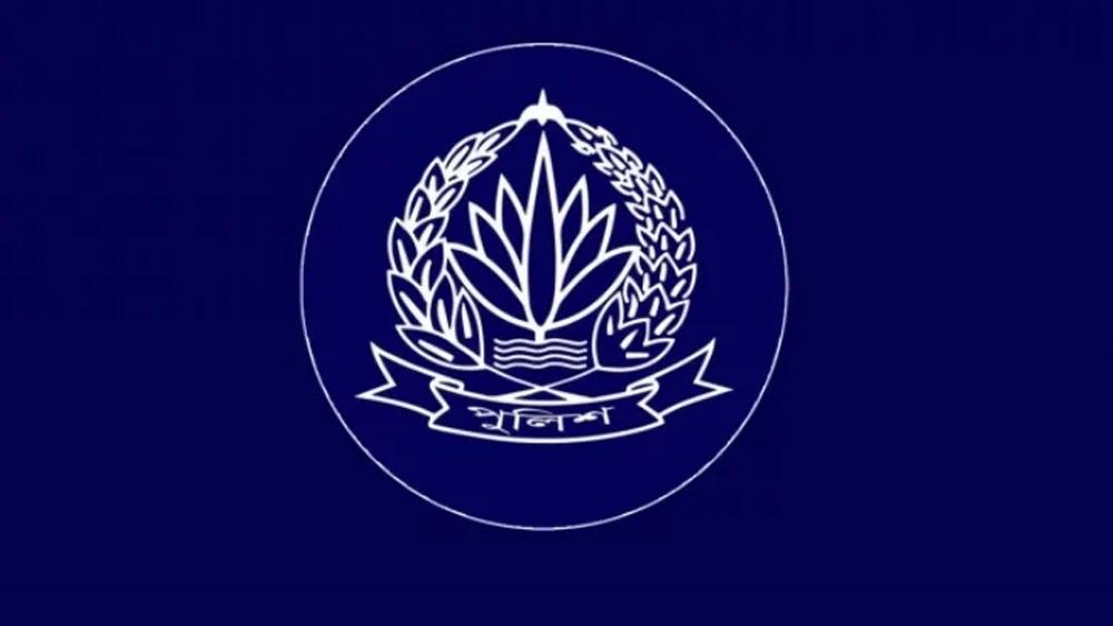 আবার বদলাচ্ছে পুলিশের পোশাকের রঙ, স্বরাষ্ট্র মন্ত্রণালয়ে চিঠি - Chief TV