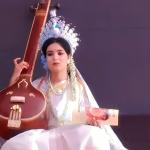 বৈদিক দেবী স্বরস্বতীরূপে ভার্সিটি শিক্ষার্থী পূর্ণিমা রাধে—মুগ্ধ দর্শক, আলোকিত চবি - Chief TV