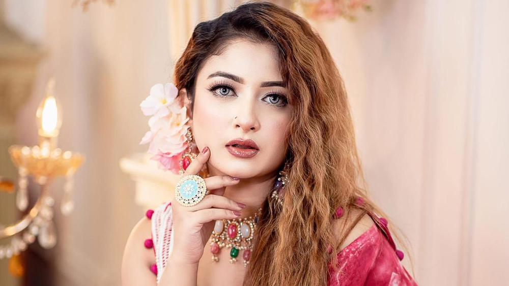 ব্র্যান্ড জগতে নিজের জায়গা গড়ছেন ফারিহা - Chief TV