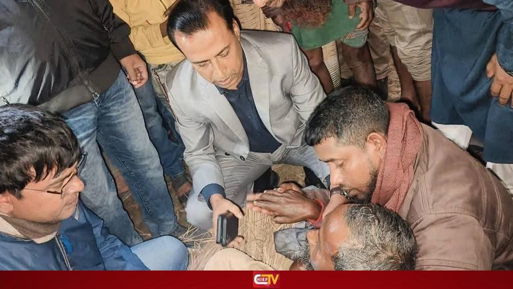 বসতবাড়িতে অগ্নিকান্ডে ৪ গরুসহ কয়েক লাখ টাকার মালামাল পুড়ে ছাই - Chief TV