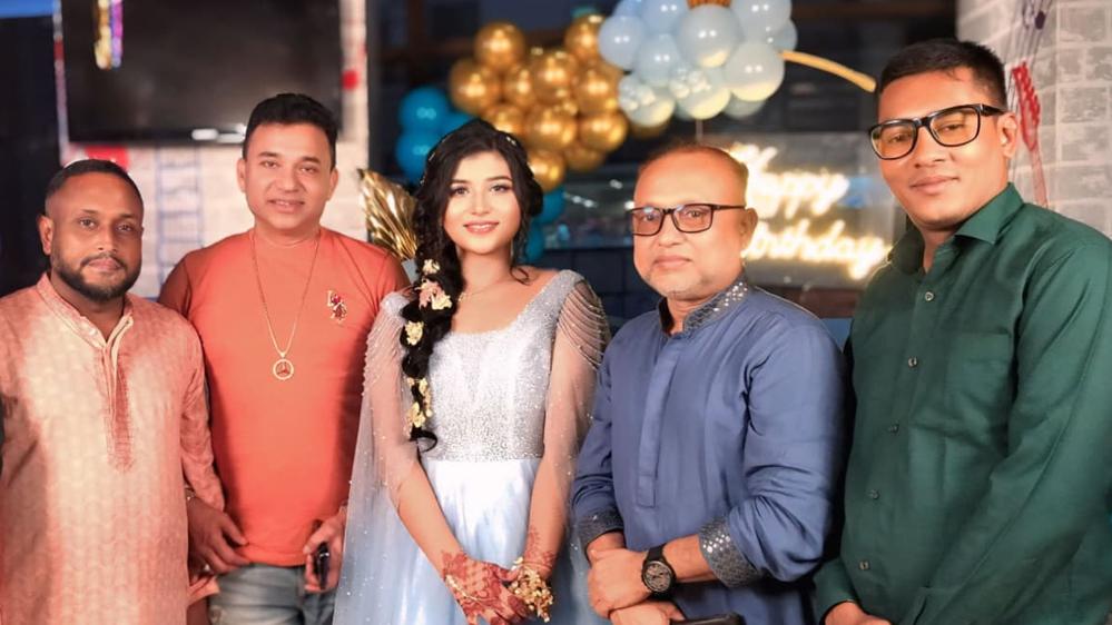 ডি এ তায়েব ফ্যান ক্লাবের সাধারণ সম্পাদক পদে অপু চৌধুরীর হ্যাটট্রিক - Chief TV 2