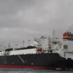 এলএনজি ও ডিজেল নিয়ে চট্টগ্রাম বন্দরে এসেছে আরও ২টি ট্যাংকার - Chief TV