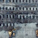 ইসরাইলি হামলায় নিহত শিক্ষার্থীদের গণকবরের ছবি প্রকাশ করলো ইরান - Chief TV