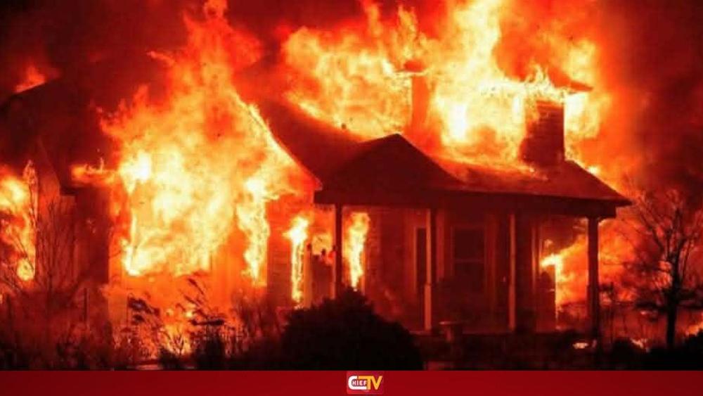 কাউনিয়ায় অগ্নিকাণ্ডে বাড়িঘর ভস্মীভূত - Chief TV