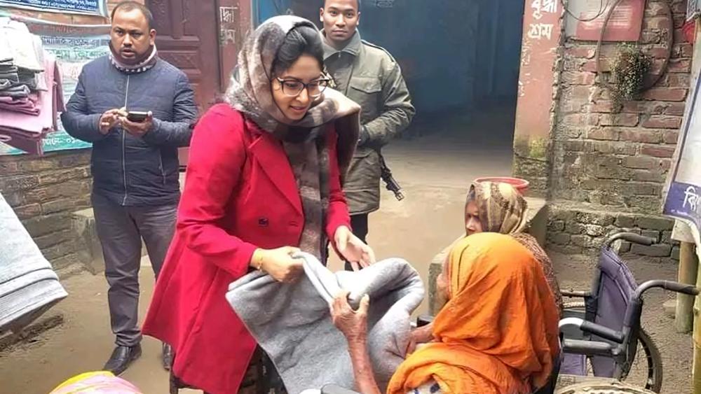 মাঠ প্রশাসনে অকুতোভয় লাক্স সুন্দরী ইউএনও তানজিমা সোহানিয়া - Chief TV 01