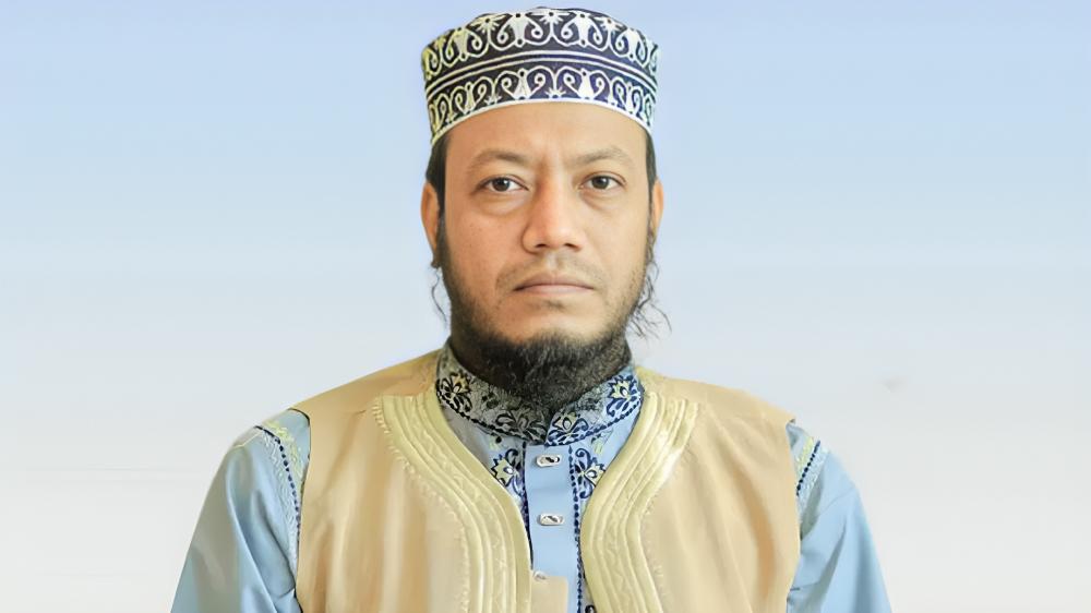 আমির হামজাকে আদালতে হাজির হতে সমন জারি - Chief TV