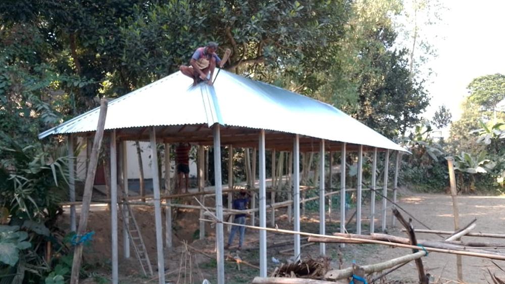 বগুড়ার ধুনটে কৃষকের সম্পত্তি দখল করে ঘর নির্মাণের অভিযোগ - Chief TV