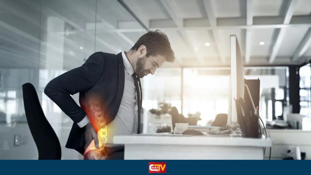 দীর্ঘক্ষণ বসে কাজ করলে যেসব শারীরিক সমস্যা হতে পারে - Chief TV