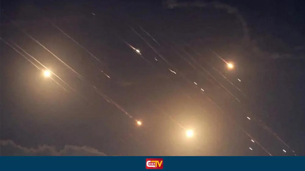 হাইপারসনিক ছাড়াও ৩ ধরনের ক্ষেপণাস্ত্র ছুড়েছে ইরান - Chief TV