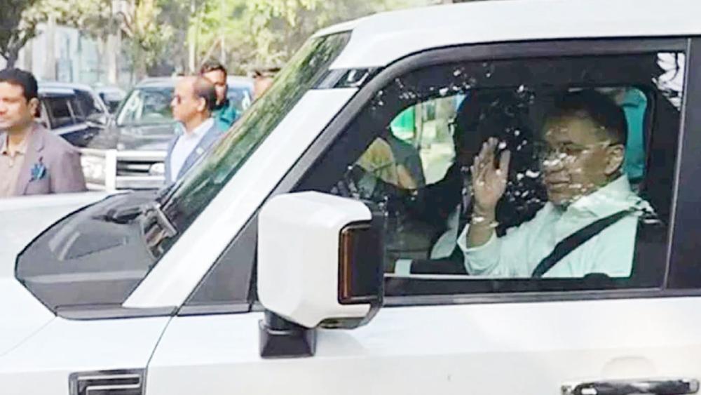 ইসির উদ্দেশ্যে যাত্রা করলেন তারেক রহমান - Chief TV