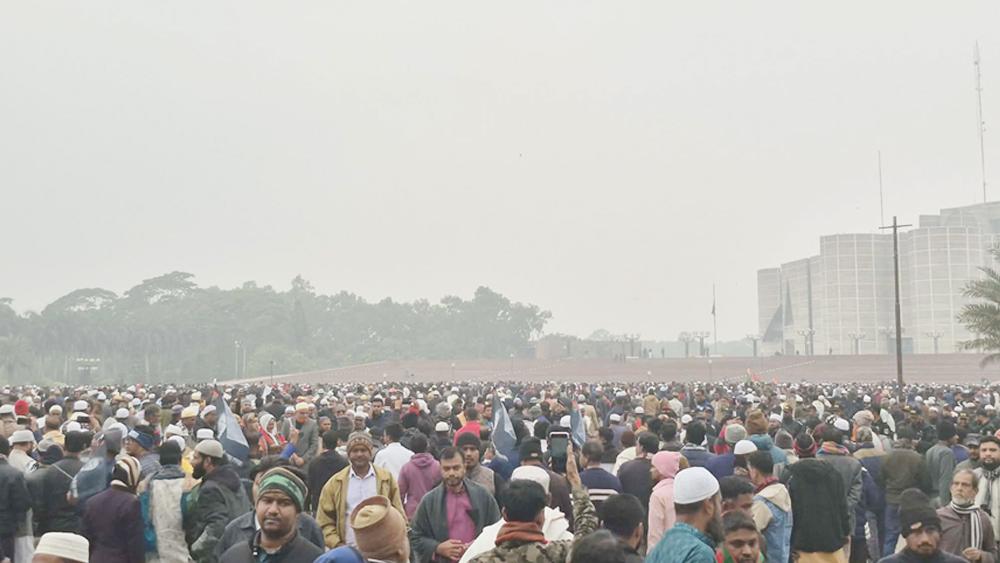জানাজার জন্য খুলে দেওয়া হলো জাতীয় সংসদের দক্ষিণ প্লাজার প্রবেশ পথ - Chief TV