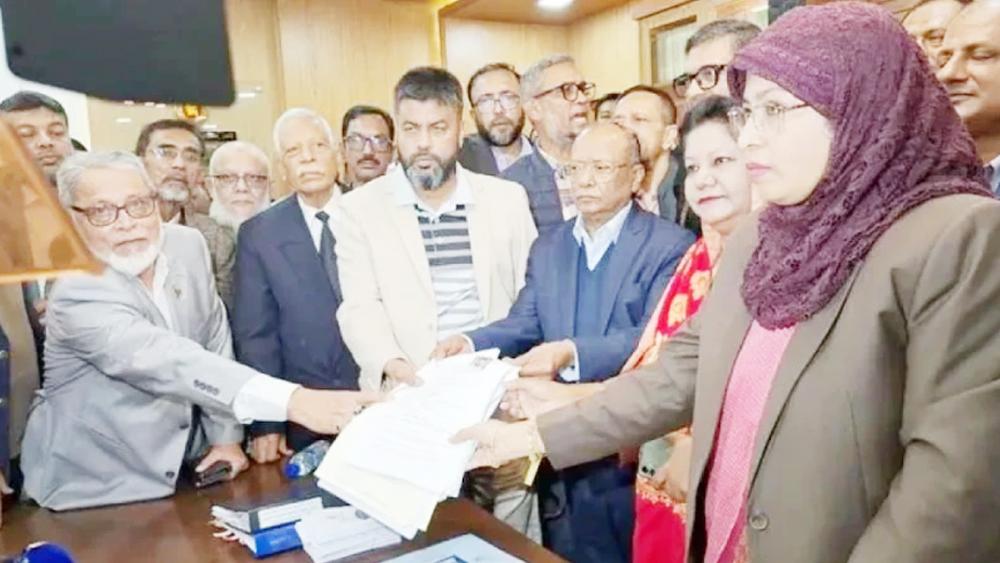 খালেদা জিয়ার পক্ষে মনোনয়নপত্র জমা, রয়েছে বিকল্প প্রার্থীও - Chief TV