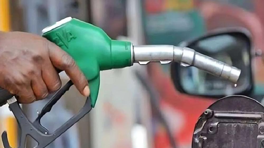 অকটেনের দাম বেড়ে ১৪০, পেট্রোল ১৩৫, ডিজেল ১১৫ টাকা - Chief TV