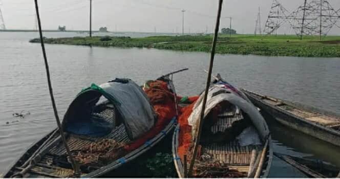 শাহজাদপুরে নদীর মধ্যেই দুই নৌকার জেলেদের মারপিটে নিহত ১- Chief TV