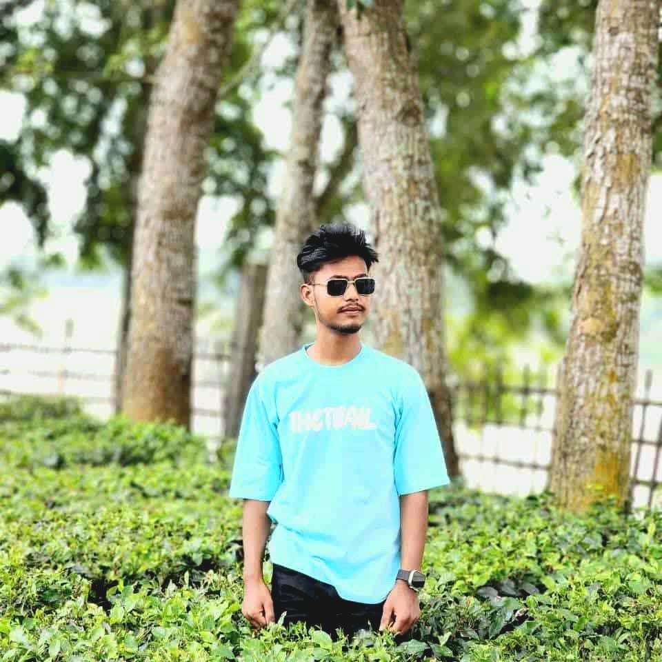 শেয়ালের সঙ্গে মোটরসাইকেলের ধাক্কা, প্রাণ গেল তেঁতুলিয়ার এক যুবকের- Chief TV