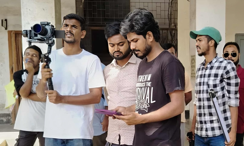 বগুড়ায় শুরু হলো থ্রিলার ওয়েব সিরিজ ডেড বডি'র শুটিং - Chief TV