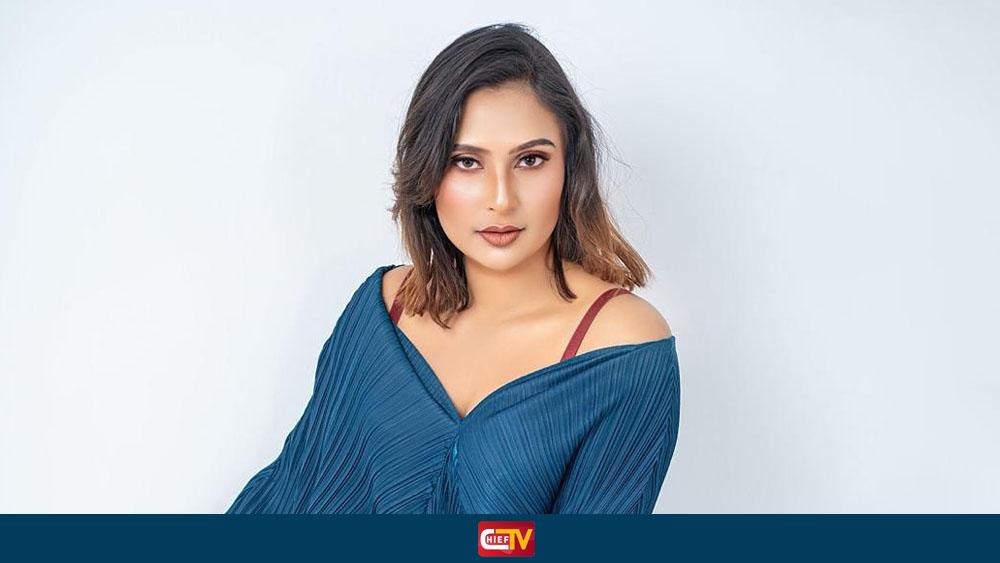 রূপালি পর্দা পেরিয়ে নতুন স্বপ্নে ক্যামেলিয়া রাঙা - Chief TV