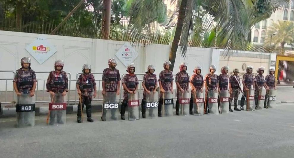 ঢাকা ও আশপাশের জেলায় ১৪ প্লাটুন বিজিবি মোতায়েন- Chief TV