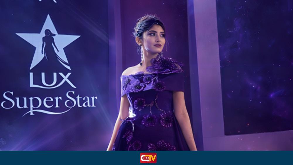 শিরোপা নয়, মানুষের হৃদয়ে ঠাঁই করে নিয়েছেন ইউম্না: এক আত্মপ্রত্যয়ী তরুণীর গল্প - Chief TV