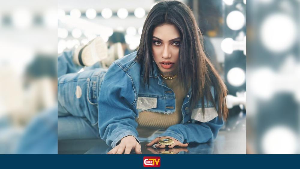 ভালোবাসার গল্পে প্রিয়া অনন্যা, আসছে ‘বুক চিড়ে দেখো’ -3 Chief TV