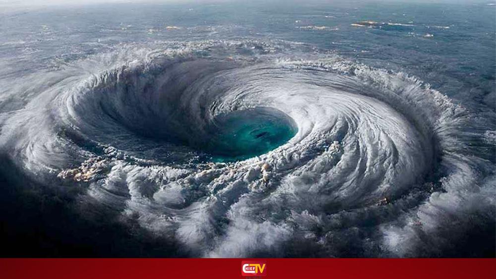 ভূমিকম্পের পর এবার আসছে শক্তিশালী ঘূর্ণিঝড় - Chief TV