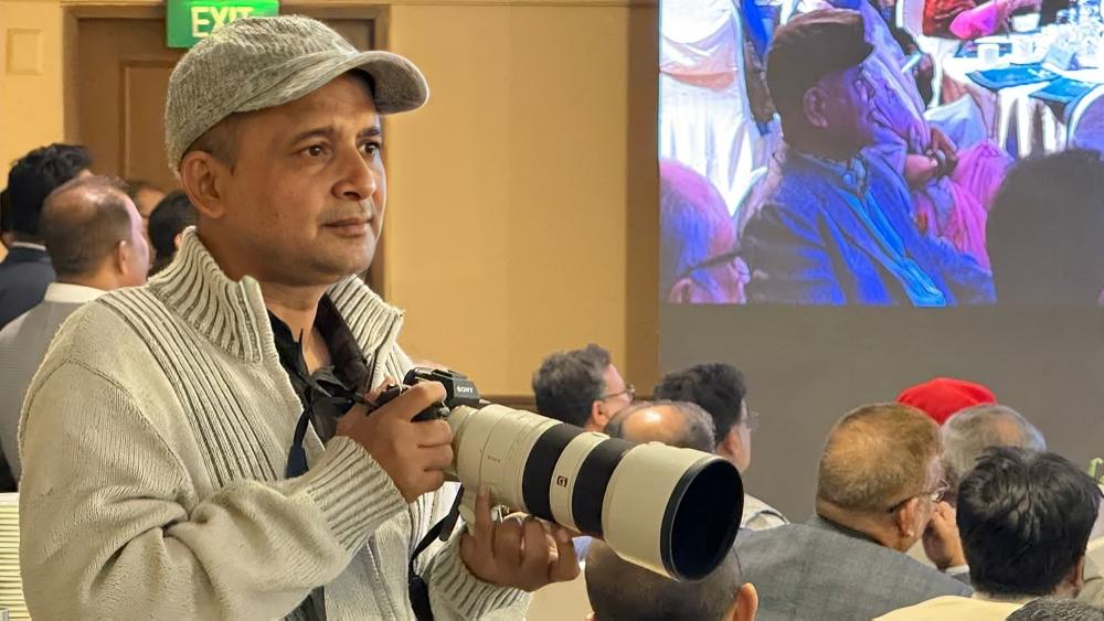 প্রধানমন্ত্রীর আলোকচিত্রী হলেন খালেদ হোসেন পরাগ - Chief TV 1