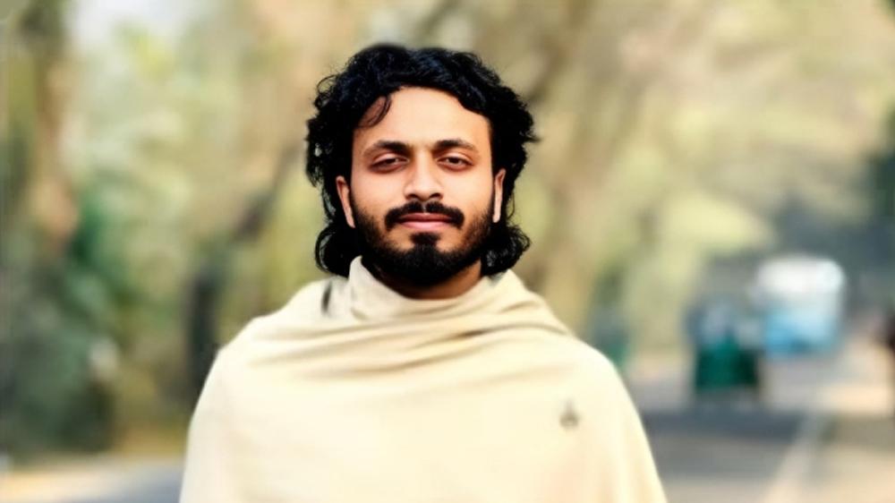 শাহজাদপুরে শিক্ষিকাকে গালিগালাজ, ছাত্রদল নেতার শাস্তির দাবিতে বিক্ষোভ - Chief TV