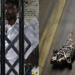 গাইবান্ধার গিদারীতে জমি-সংক্রান্ত বিরোধে চাচাকে নেশাগ্রস্ত অবস্থায় ছুরিকাঘাতের অভিযোগ - Chief TV