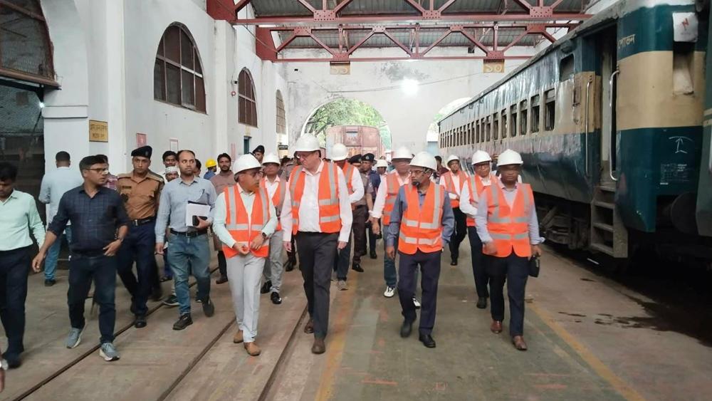 সৈয়দপুর বিমানবন্দরে ‘হাই সিকিউরিটি অ্যালার্ট’ জারি - Chief TV