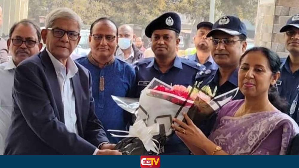 ঠাকুরগাঁওয়ে সরকারি কর্মকর্তাদের সঙ্গে মির্জা ফখরুলের মতবিনিময় - Chief TV