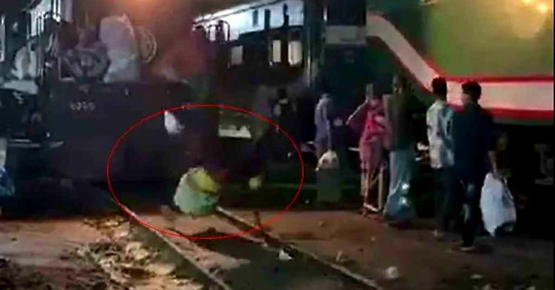 দৌড়ে ট্রেনে উঠতে গিয়ে পা পিছলে বেঁচে গেলেও শেষ রক্ষা হয়নি জালালের- Chief TV