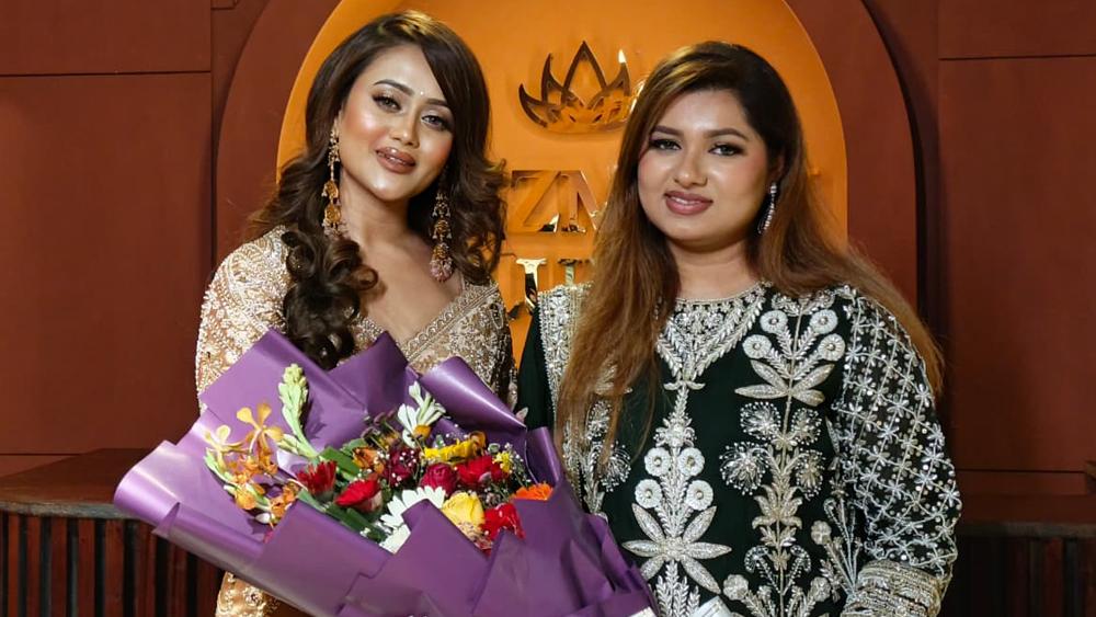 ইয়াজমিন লাক্সের উদ্বোধনী মঞ্চে বারিশা হক - Chief TV